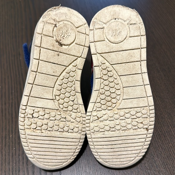 H&M Kids Size 9 Spider-Man Hightops - Picture 4 of 5